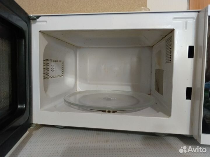 Микроволновая печь