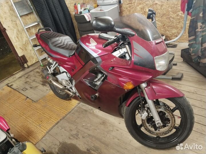 Honda cbr600f