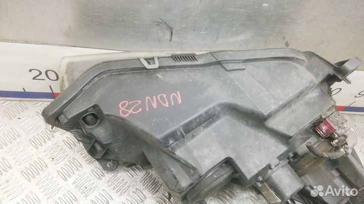 Фара левая Opel Astra H 2006