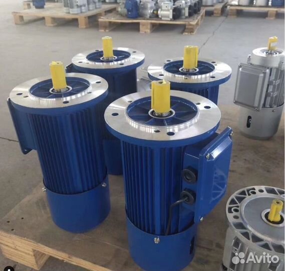 Электродвигатели 22кВт новые