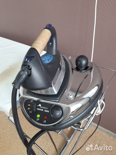 Парогенератор с утюгом профессиональный