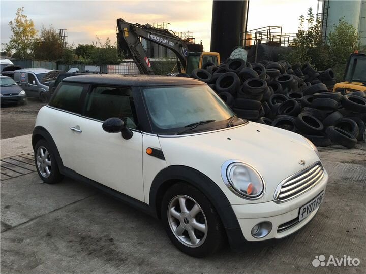 Разбор на запчасти Mini Cooper (R56)