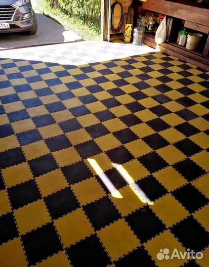 Модульное напольное покрытие для гаража