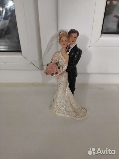 Статуэтки новые