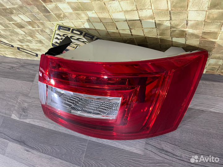 Ориг Фонарь правый Skoda Octavia A7 2013-2017 Нов