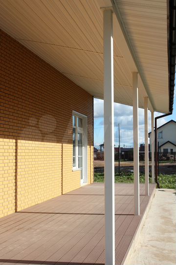 Коттедж 205,3 м² на участке 12 сот.