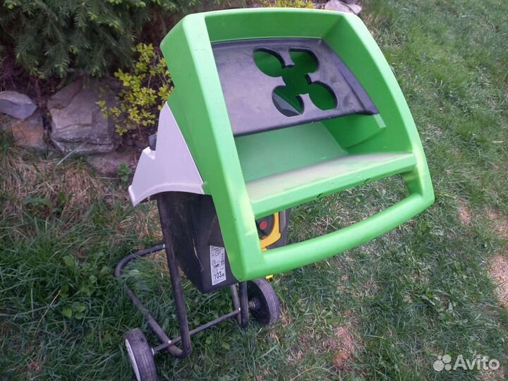 Электрический садовый измельчитель