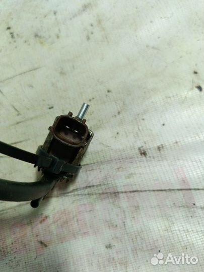 Клапан вакуумный электромагнитный Nissan Cedric