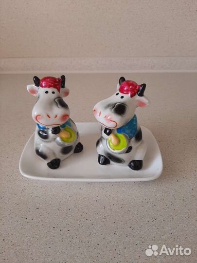 Солонка и перечница