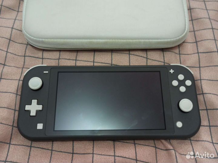 Nintendo switch lite