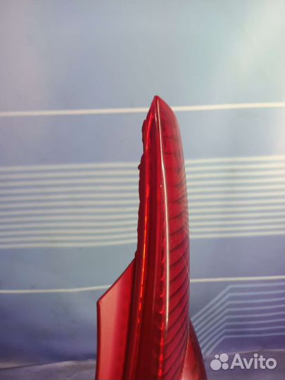 Фонарь правый Peugeot 107