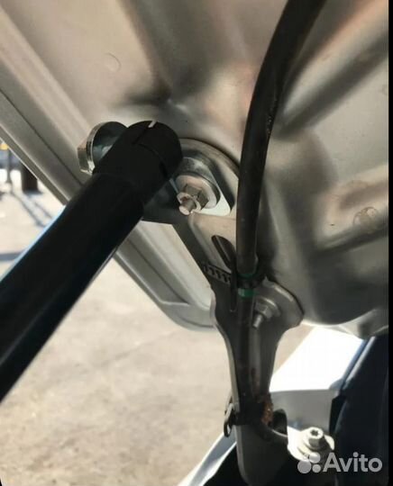 Газовые упоры капота vesta NG и остальные модели