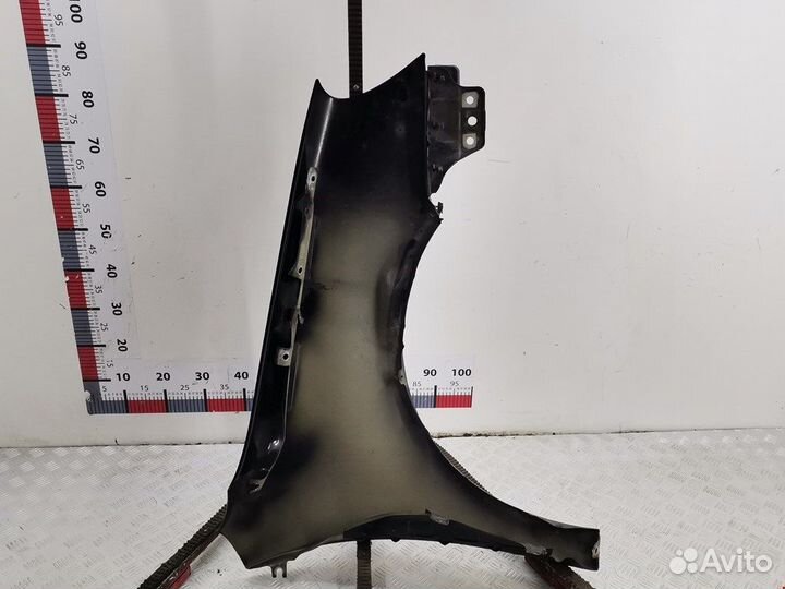 Крыло переднее левое Volkswagen Golf