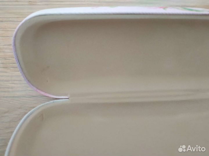 Футляр для очков