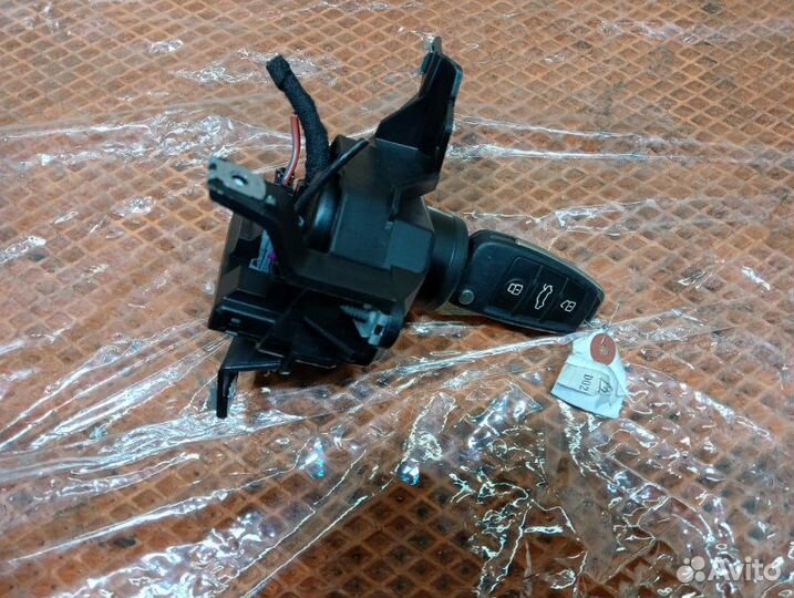 Замок зажигания Audi Q7 4L BHK 2009