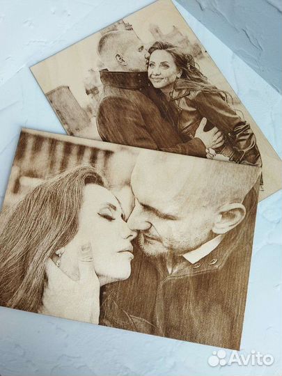 Фото на дереве