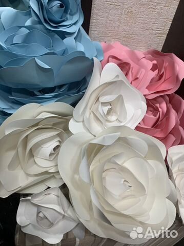 Цветы из бумаги, декор, украшение на стену
