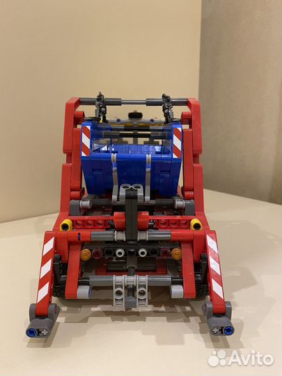 Lego Technic контейнеровоз