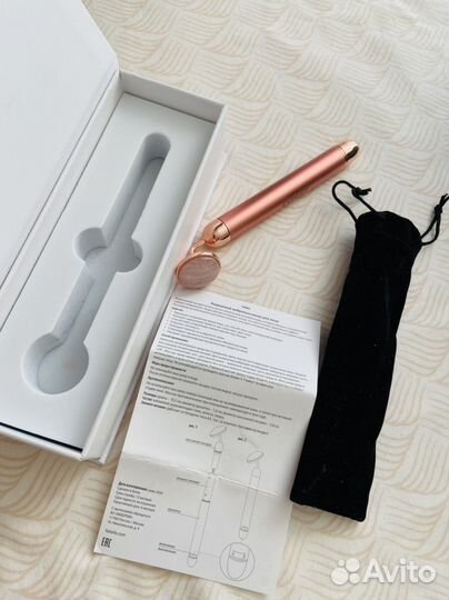 Вибромассажер кварцевый для лица новый