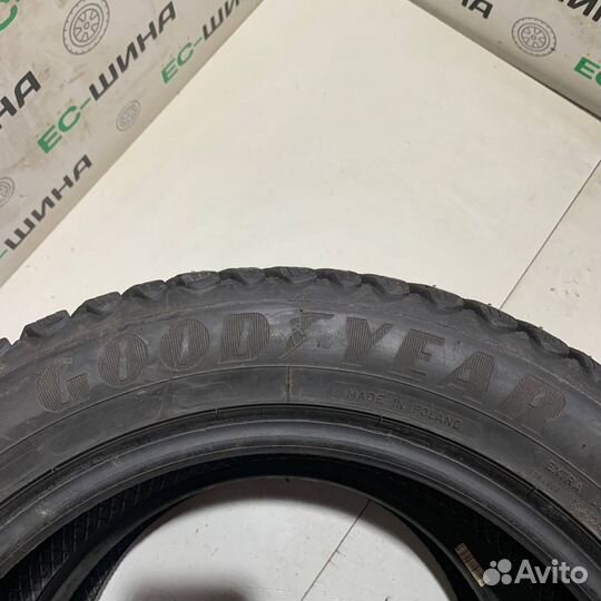 Goodyear Ultragrip Ice Arctic 205/55 R16