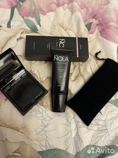 Матирующая пудра Givenchy тональный крем