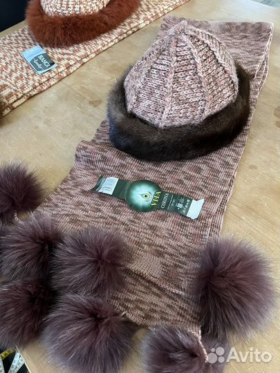 Шапка берет шарф