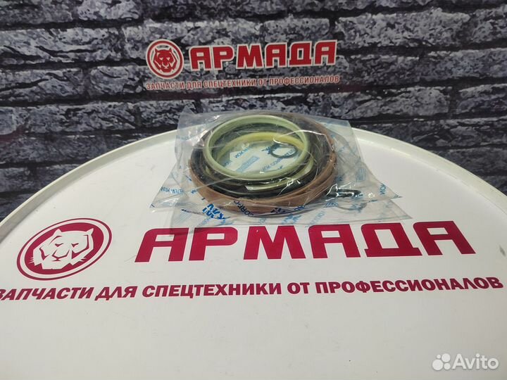 Ремкомплект цилиндра рукояти ZX470-5G 4653041