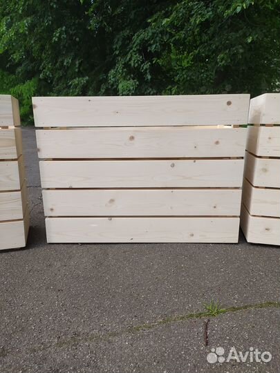 Деревянное кашпо 