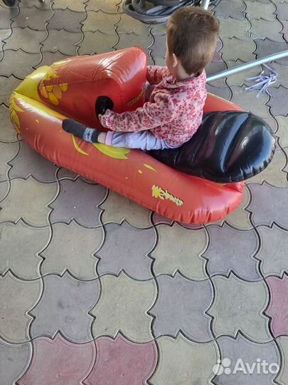 Надувной матрас-лодка