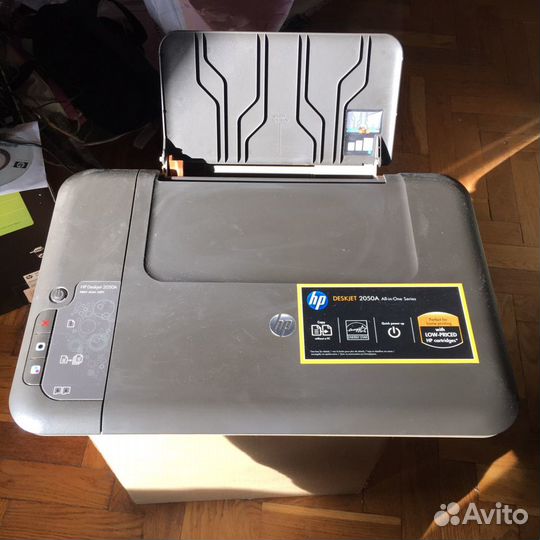 Принтер hp Deskjet 2050A