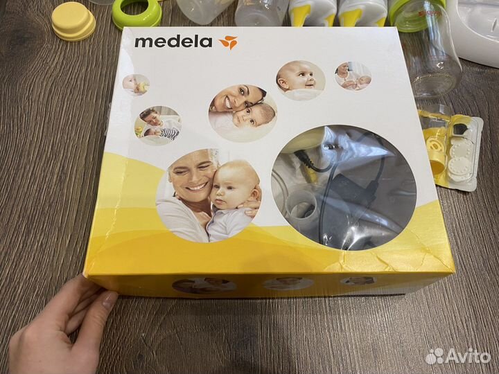 Молокоотсос medela