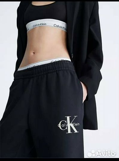 Спортивный костюм женский gap