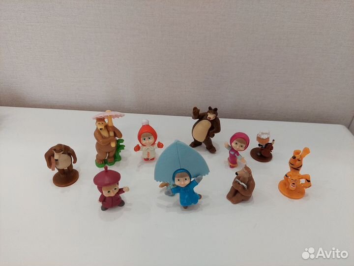 Игрушки из киндера Маша и Медведь