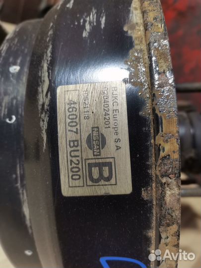 Усилитель тормозов вакуумный Nissan Almera Tino