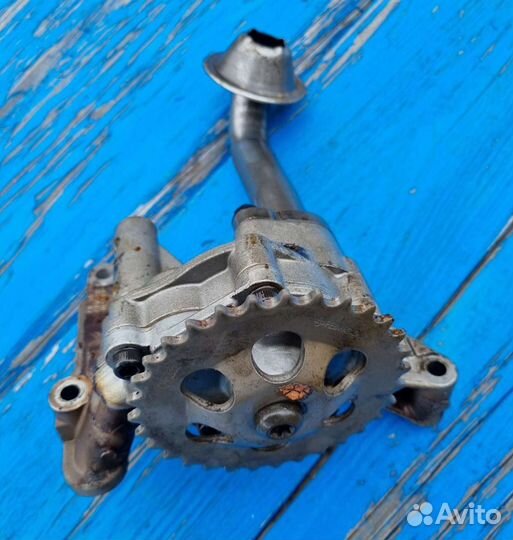 Насос масляный Skoda Octavia