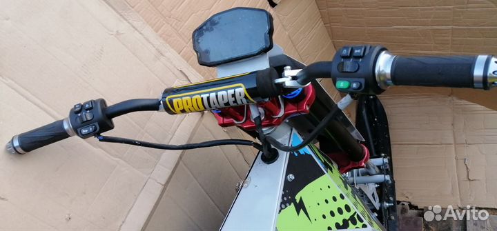 Снегоход сноубайк электрический