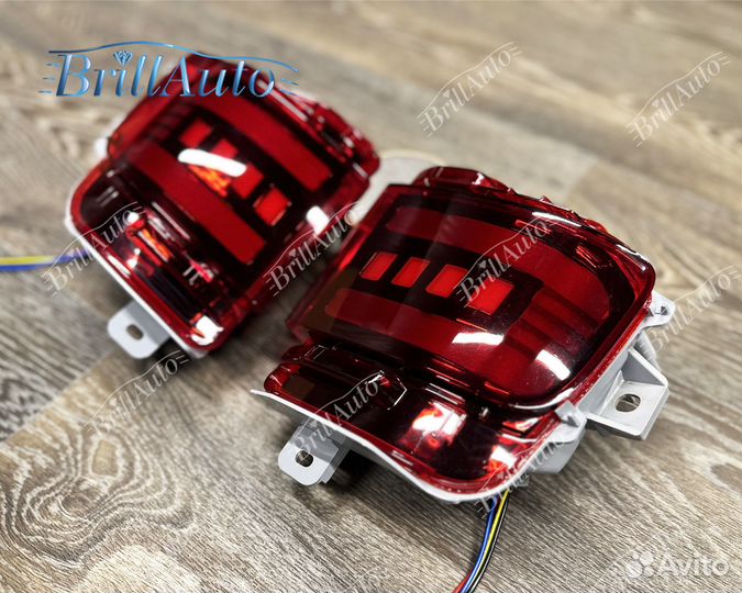 Противотуманные фары Land Cruiser 200 бегающие LED