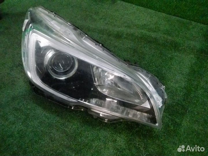 Фара правая Subaru Outback