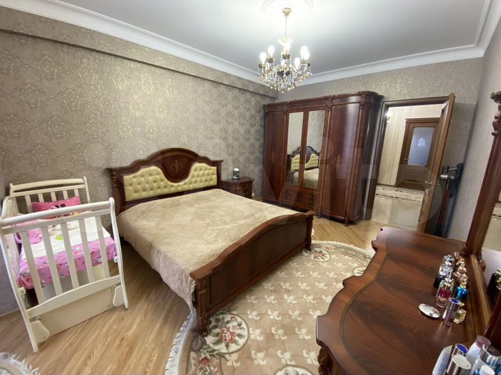 3-к. квартира, 122,4 м², 4/5 эт.