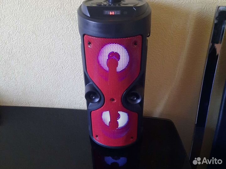 Блютуз колонка