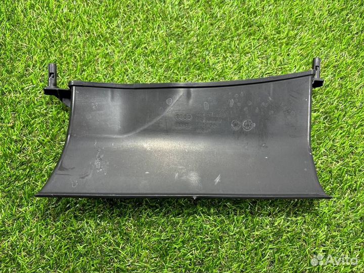 Воздухозаборник Audi A6 C7 2011