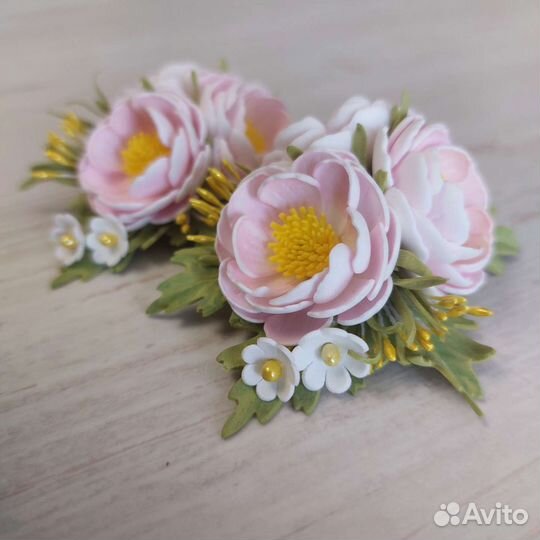 Заколка для волос ручной работы подарок