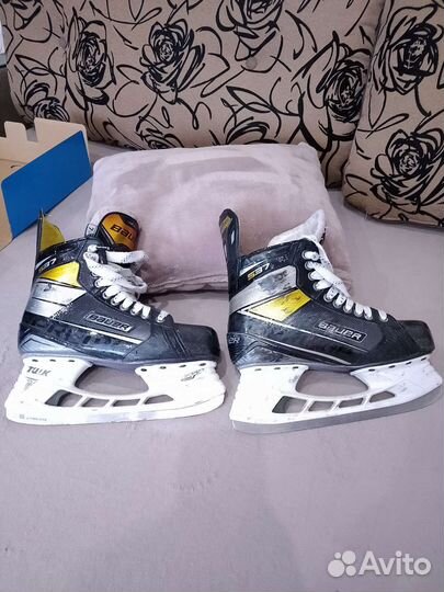 Хоккейные коньки bauer supreme S37 размер 7ee