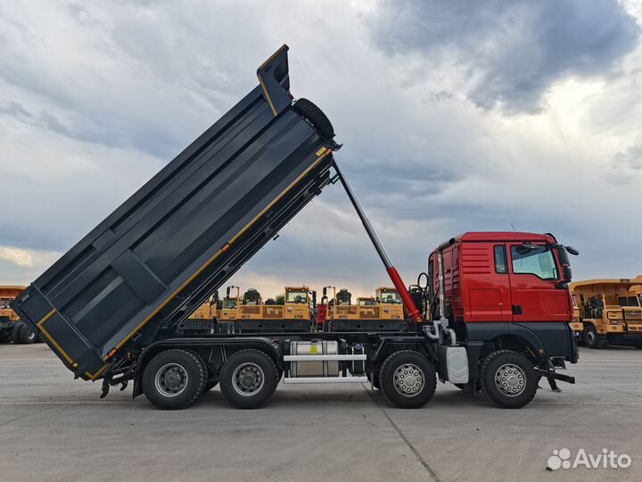 SITRAK C7H 8x4, 2023