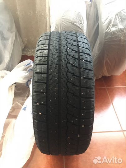 Sailun Ice Blazer Arctic 2.25/4.5 R17