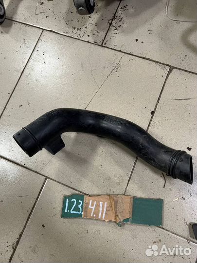 Воздуховод Volvo xc90 II 2