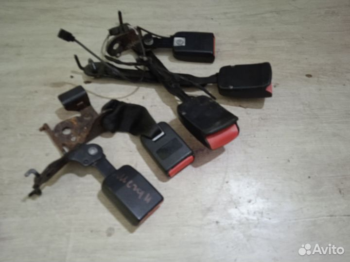 Защелки ремня безопасности Рено Меган 3 Renault Me