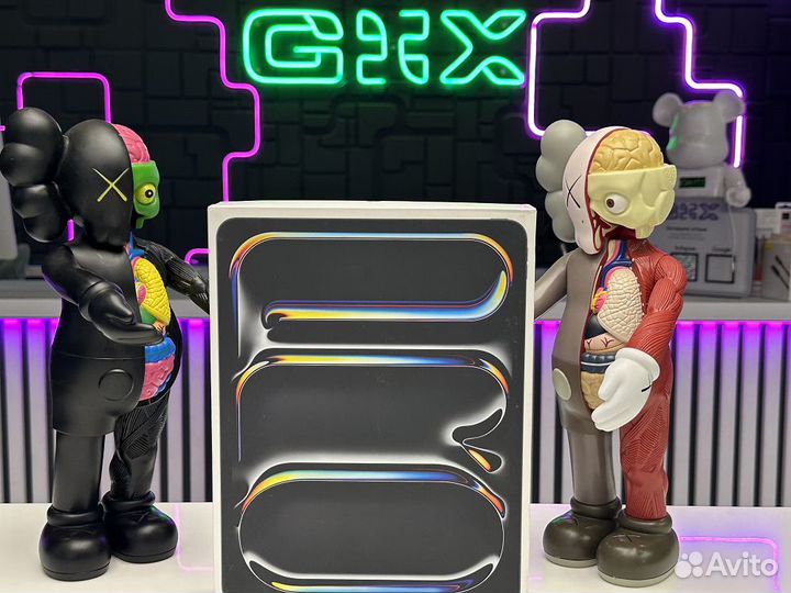 iPad Pro 13 (2024) 2TB Wi-Fi Nano-texture Black