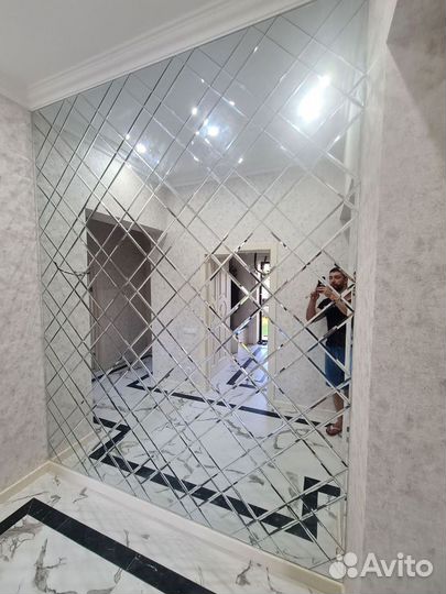 Зеркальная плитка, панно