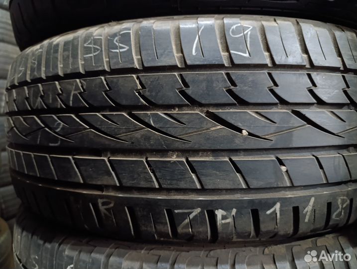 Continental CrossContact UHP 235/55 R19 110P